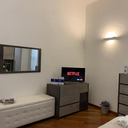 Apartment House Tommy By Holiday World
