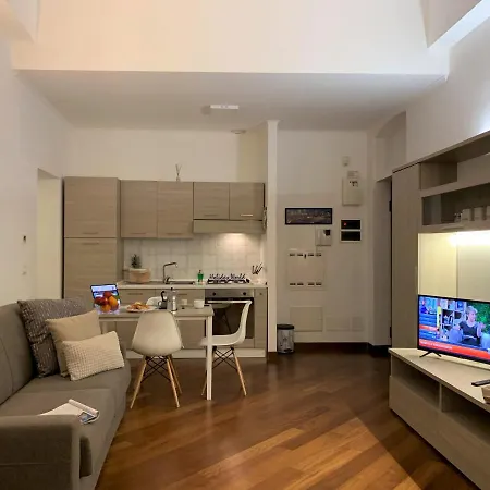 House Tommy By Holiday World Apartment Genoa
